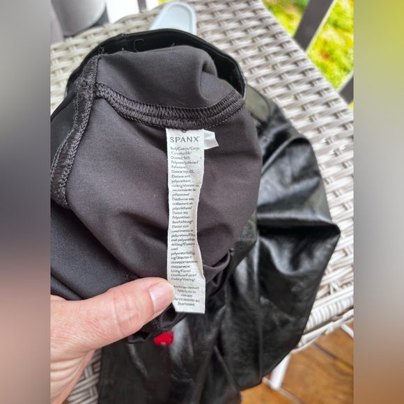 SPANX Black Dress Pants with Tapered Fit - Picture 7 of 7